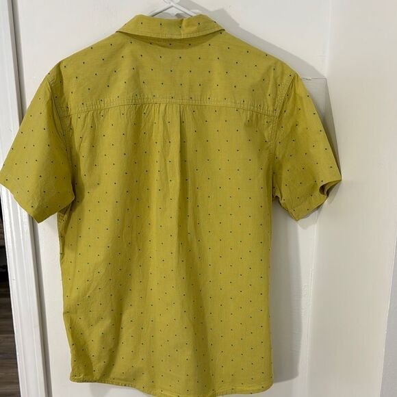 Prana Men's Yellow Short Sleeve Shirt - Picture 2 of 6
